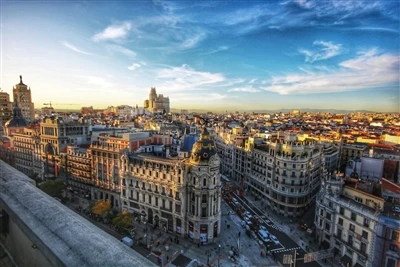 Spain xa tawm 1.13 GW Hnub Ci Rau Tus Kheej -siv hauv 2025