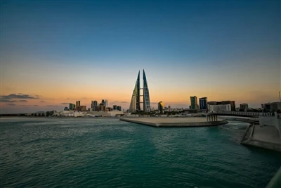 Bahrain nthuav tawm cov neeg sib tw tsim nyog rau 100 MW BAJ Hnub Ci IPP Project